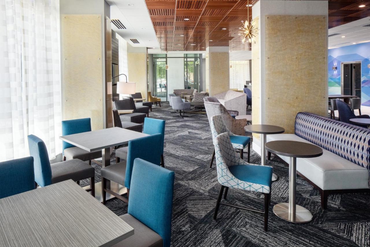Express Dc Downtown By Ihg Hotel
