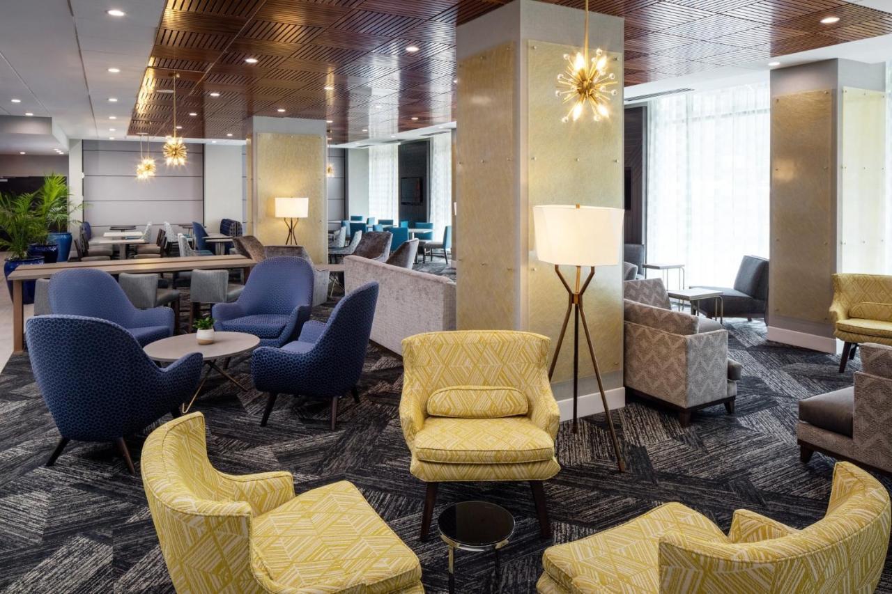 Express Dc Downtown By Ihg Hotel 3*