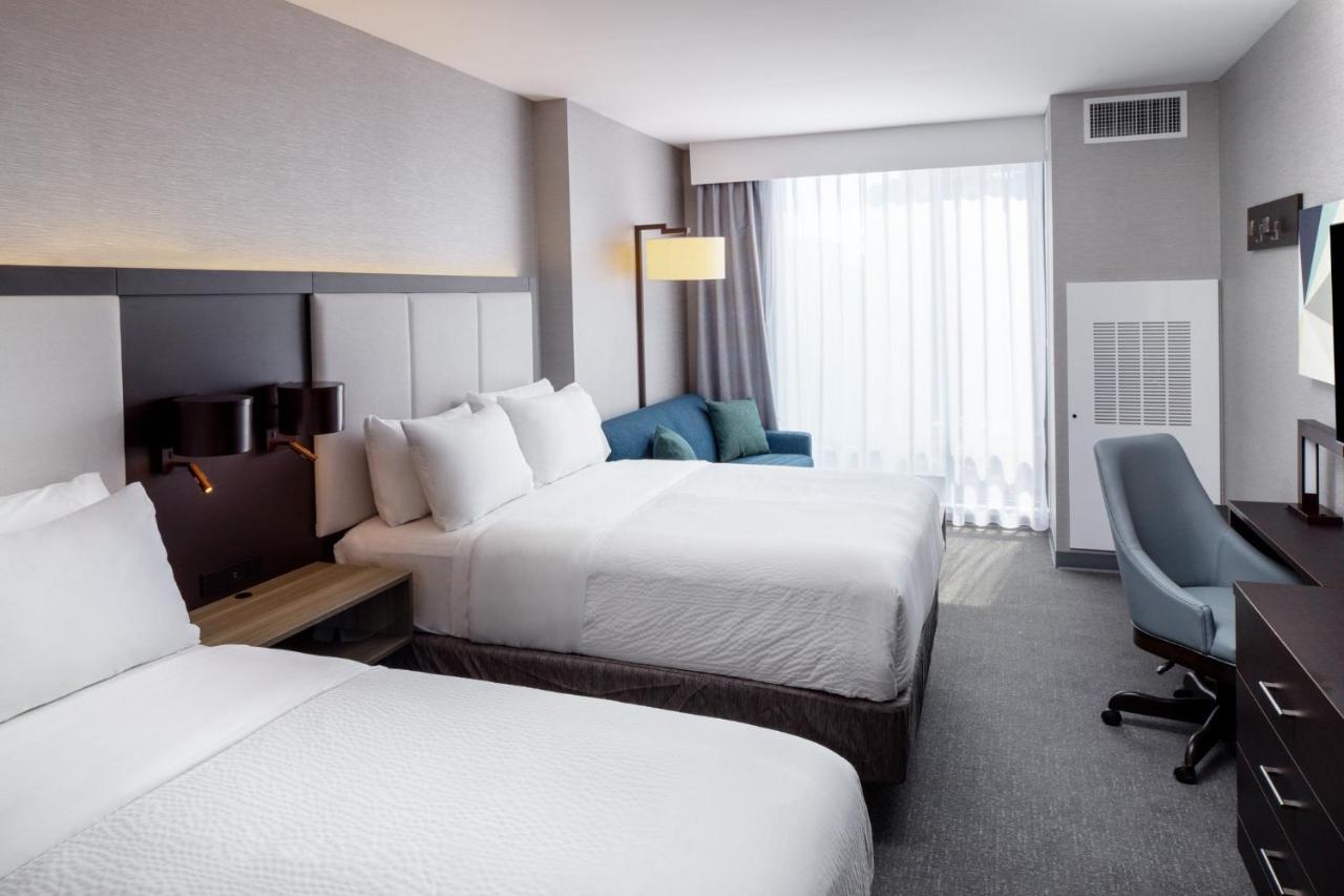 Hotel Express Dc Downtown By Ihg